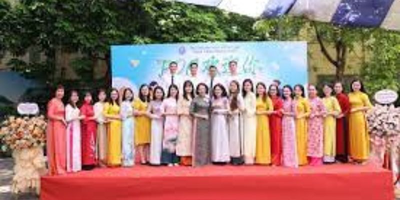 Làm Thế Nào Để Tổ Chức Lễ Nhập Học Thành Công