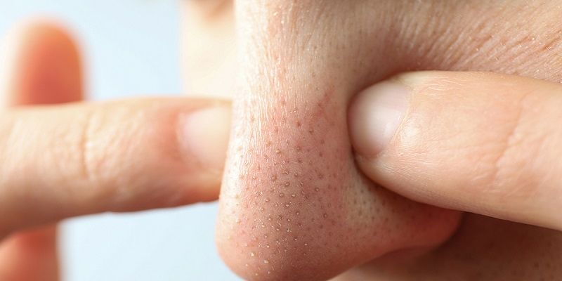 5. Thói Quen Chạm Tay Lên Mũi