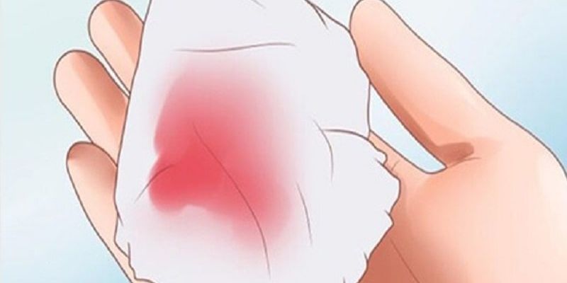 Ra Máu Màu Hồng Nhạt Là Gì?